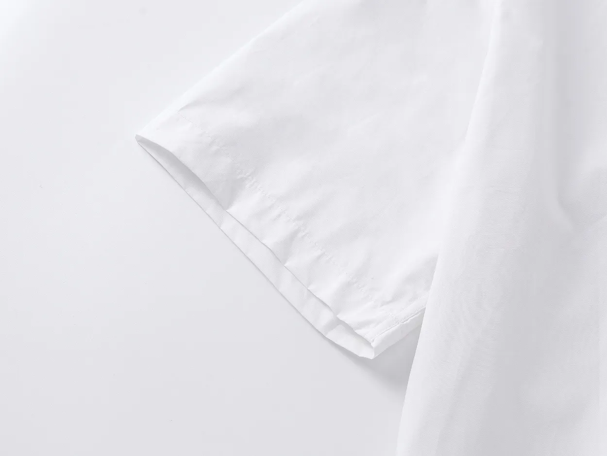 Balenciaga 。 Quality ， 。 ， ， ， 。 ：Black White Sizes：S M L